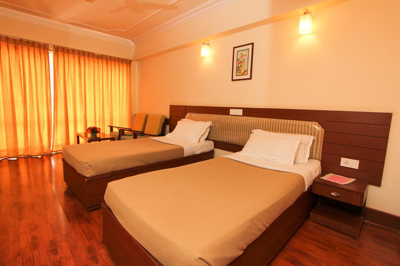 Hotel Ballal Residency Bangalore Esterno foto