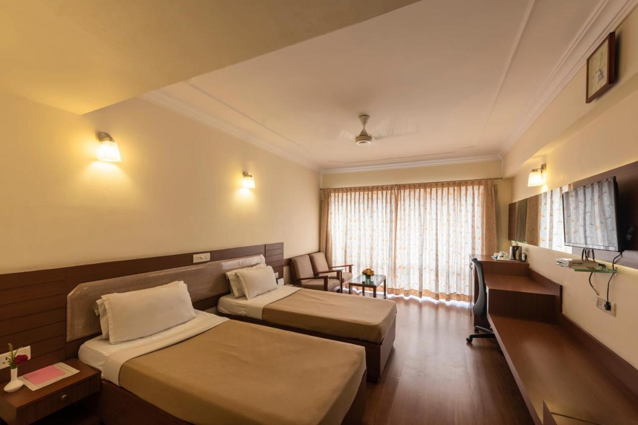 Hotel Ballal Residency Bangalore Esterno foto